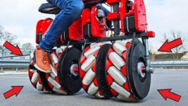 The World’s First Mmecanum-wheeled e-bike Made by British Youtuber