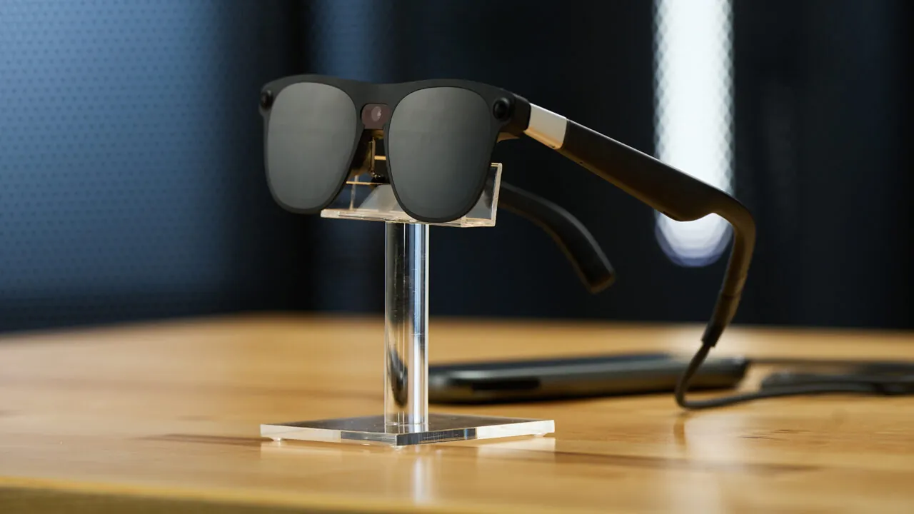 Google’s Android XR Glasses: A Strategic Analysis of the Smart Glasses Market Google’s Android XR Glasses: A Strategic Analysis of the Smart Glasses Market